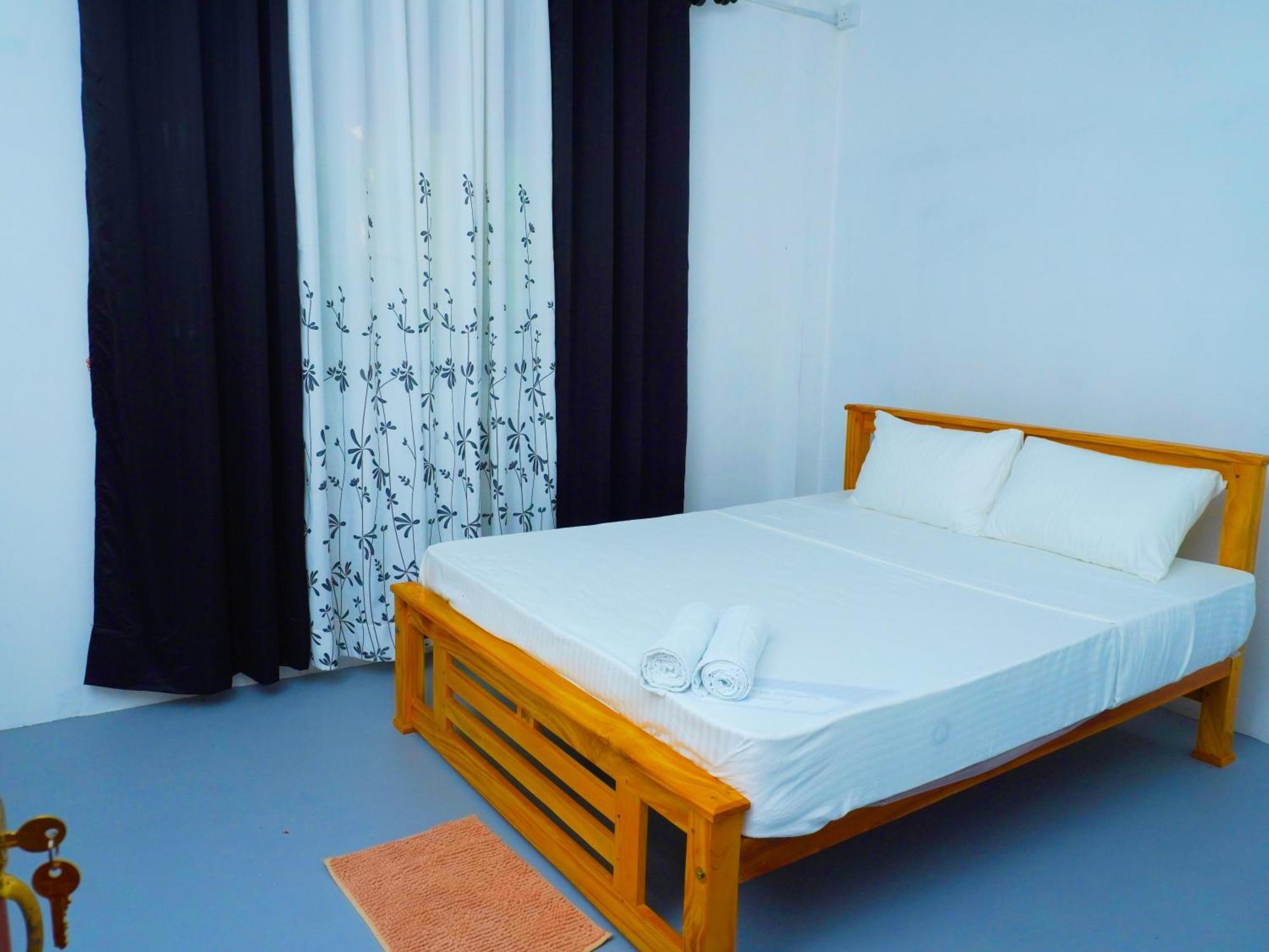 Fashion Villa Уелигама Екстериор снимка